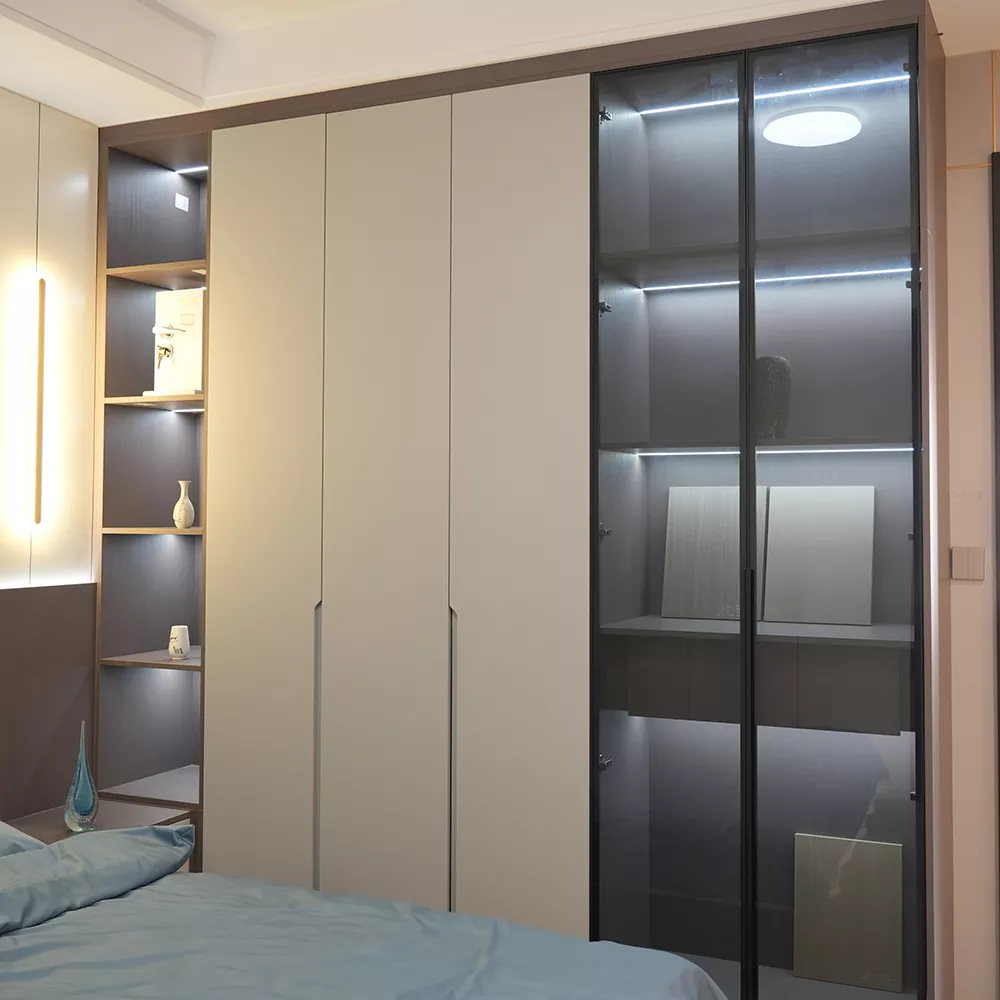 Mga Wardrobe na Naka-orient sa Strand Board Mga Wardrobe na Naka-orient sa Strand Board